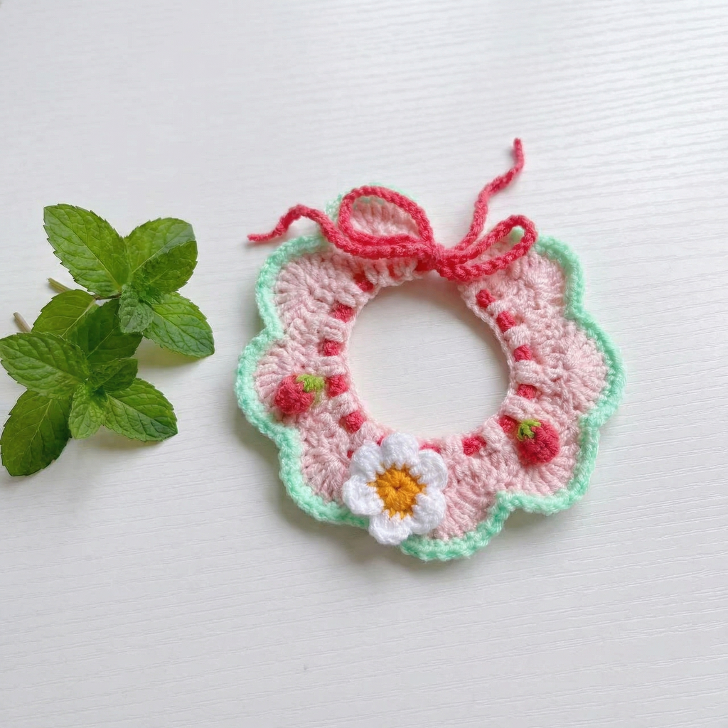 Handmade crochet strawberry daisy pet collar with mint leaves, cute ruffled cat dog bib, 100% handmade pet accessory, custom design support for unique pets